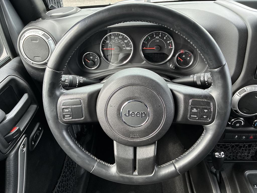 Thumbnail: 2015 Jeep Wrangler - 2
