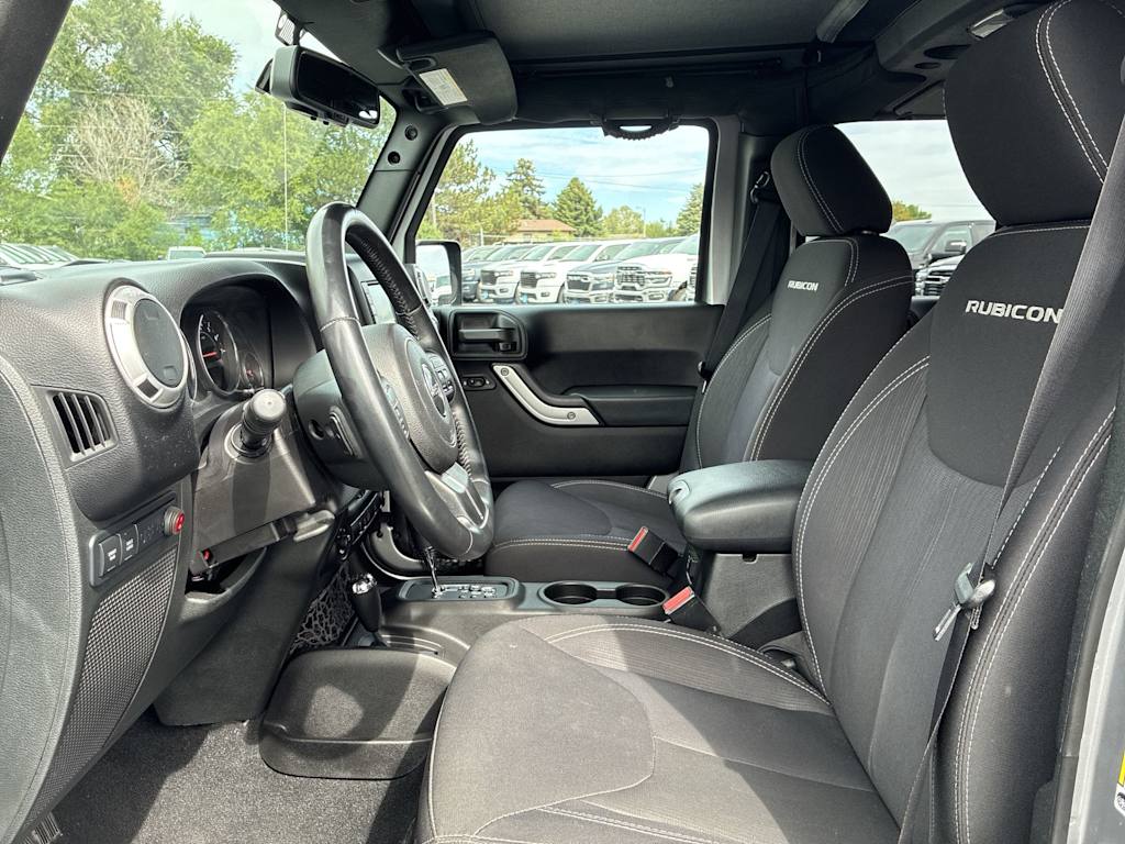 Thumbnail: 2015 Jeep Wrangler - 6