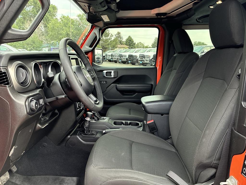 Thumbnail: 2023 Jeep Wrangler - 6
