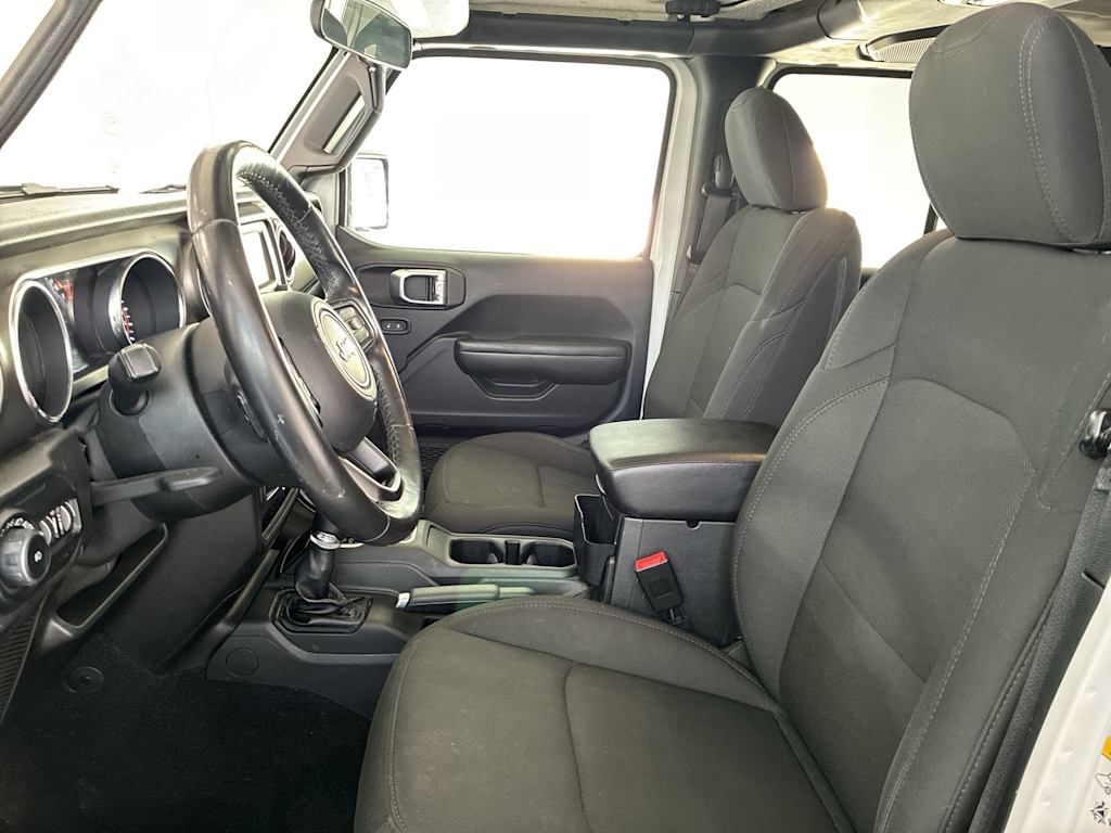 Thumbnail: 2019 Jeep Wrangler - 7