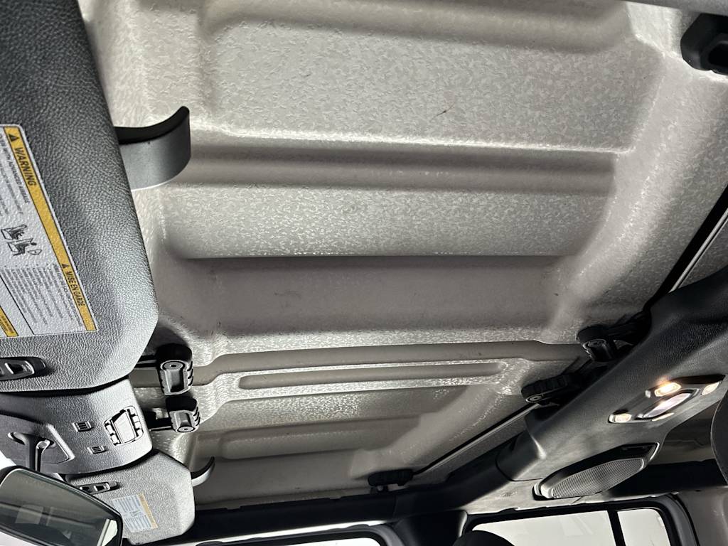 Thumbnail: 2019 Jeep Wrangler - 21