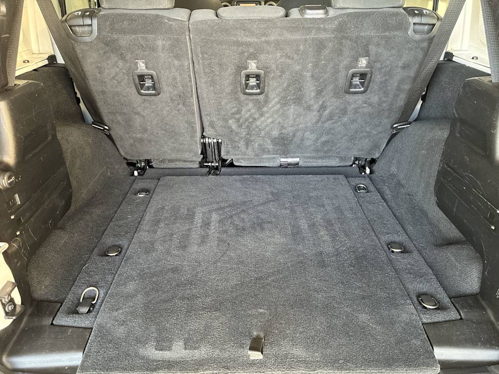 Thumbnail: 2019 Jeep Wrangler - 13