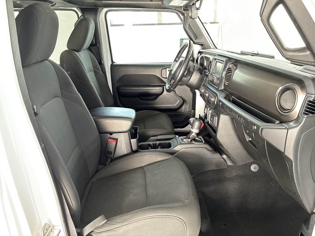 Thumbnail: 2019 Jeep Wrangler - 8