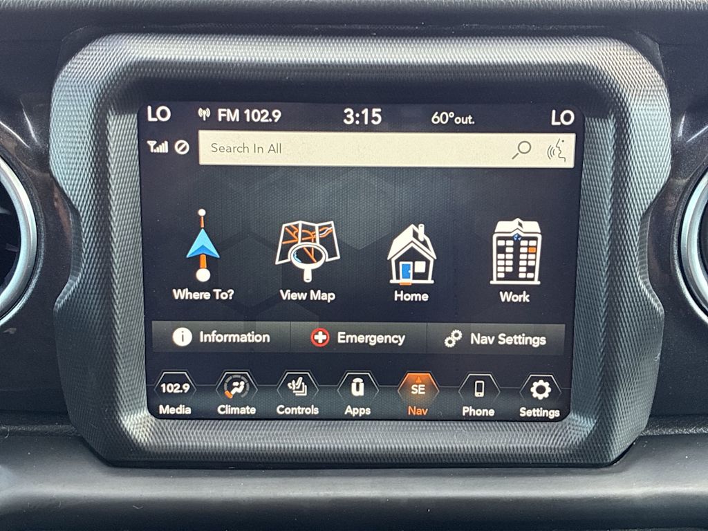 Thumbnail: 2021 Jeep Wrangler - 23