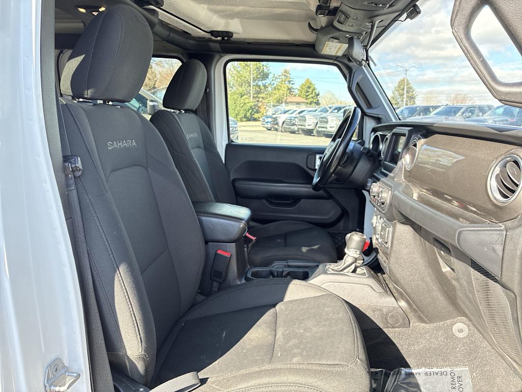 Thumbnail: 2019 Jeep Wrangler - 10