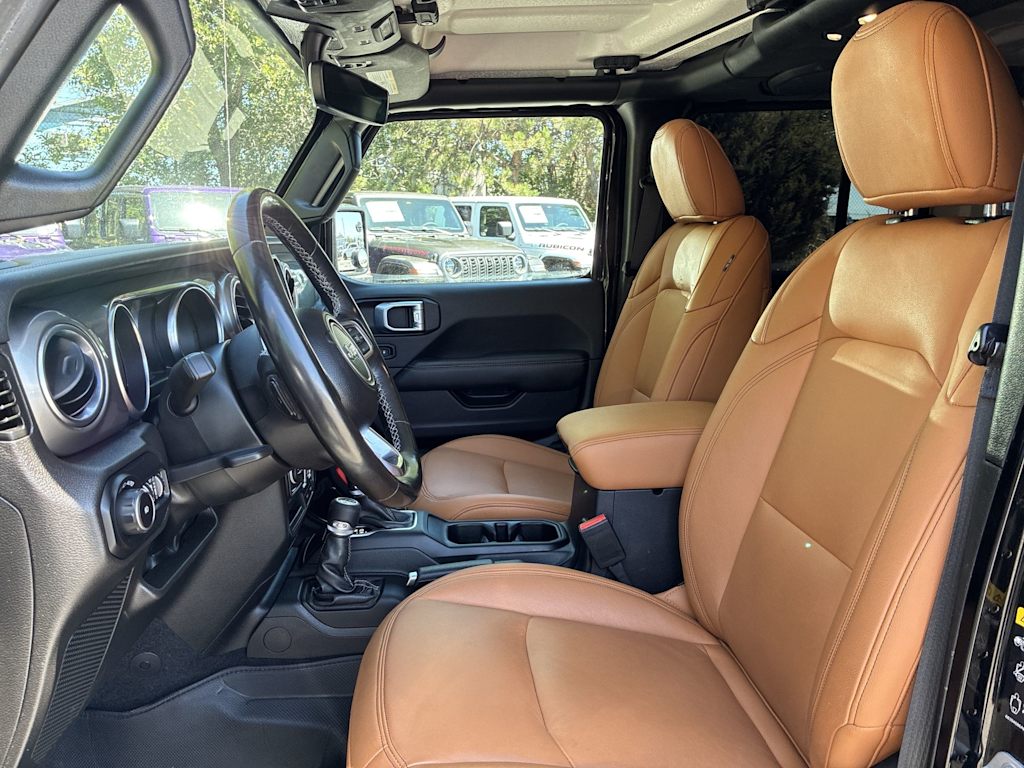 Thumbnail: 2022 Jeep Wrangler - 8