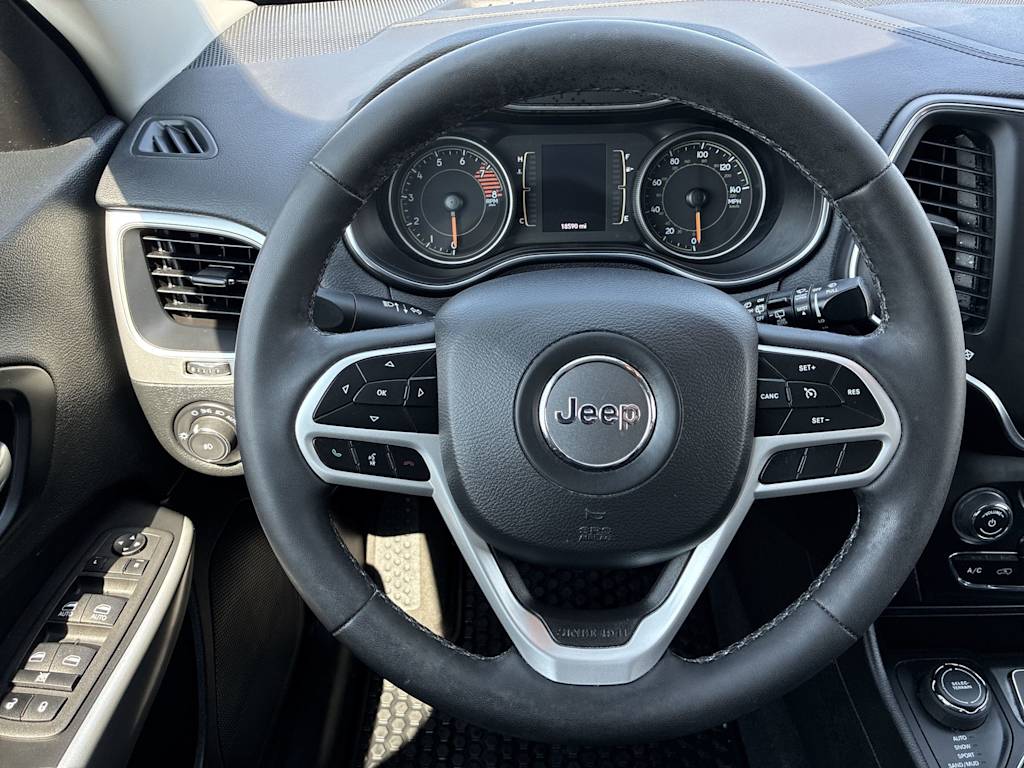 Thumbnail: 2022 Jeep Cherokee - 2
