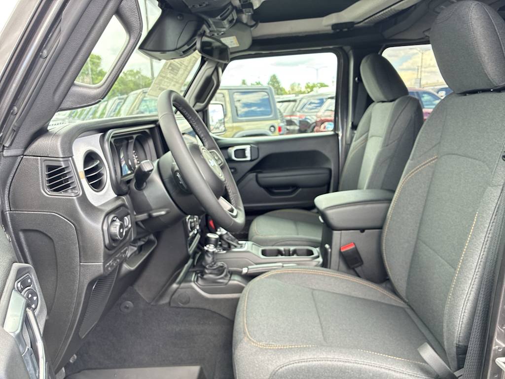 Thumbnail: 2026 Jeep Wrangler - 9
