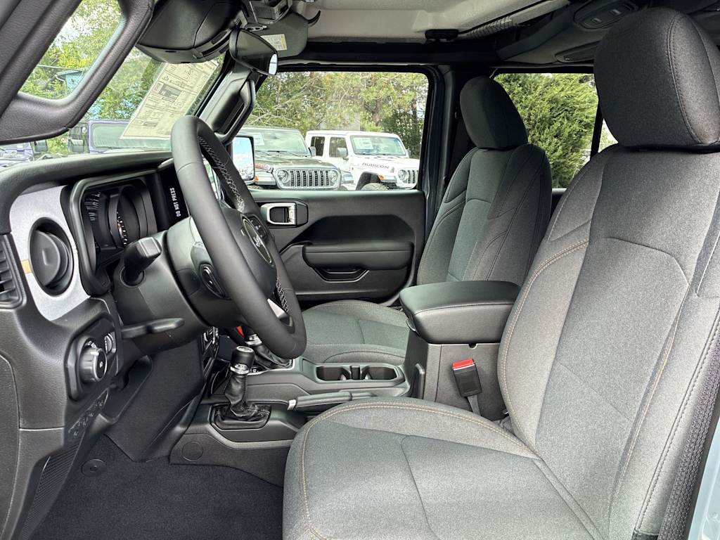 Thumbnail: 2026 Jeep Wrangler - 8
