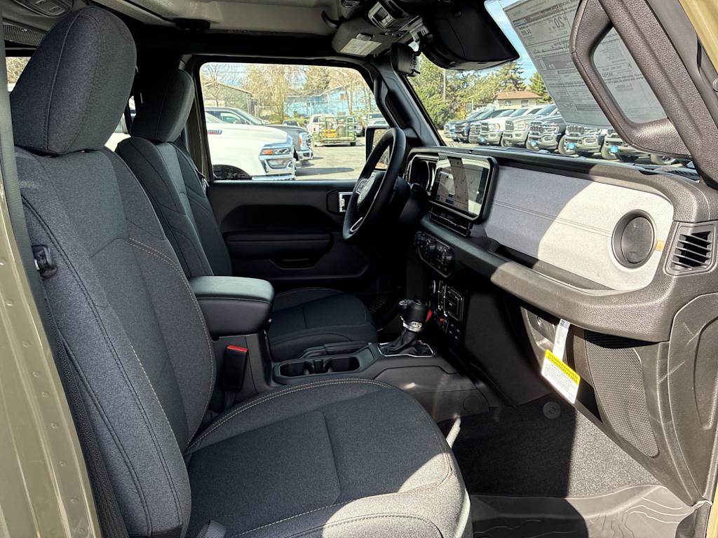 Thumbnail: 2026 Jeep Wrangler - 9
