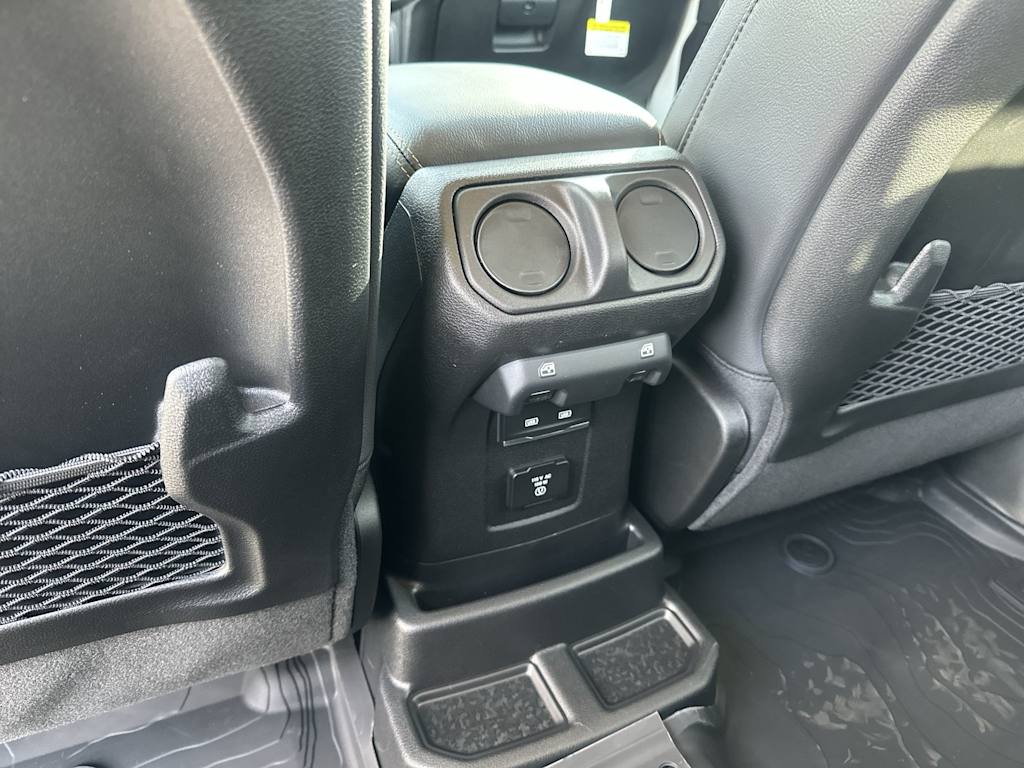 Thumbnail: 2026 Jeep Wrangler - 23