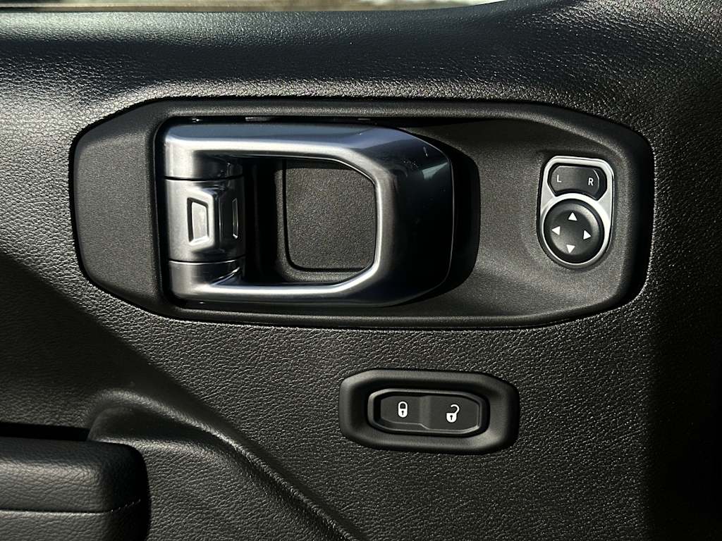 Thumbnail: 2026 Jeep Wrangler - 21