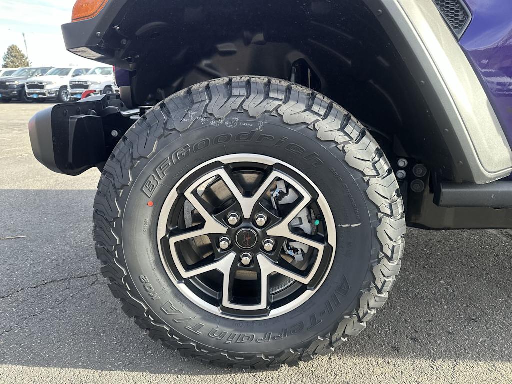 Thumbnail: 2026 Jeep Wrangler - 6