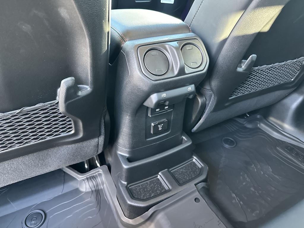 Thumbnail: 2026 Jeep Wrangler - 38