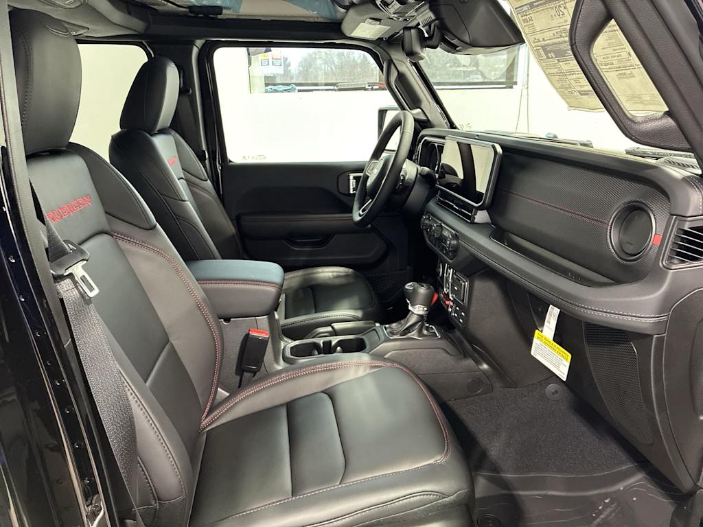 Thumbnail: 2026 Jeep Wrangler - 25