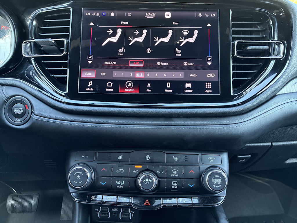 Thumbnail: 2021 Dodge Durango - 21