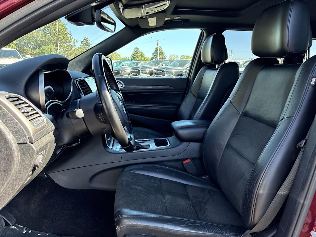Thumbnail: 2020 Jeep Grand Cherokee - 9
