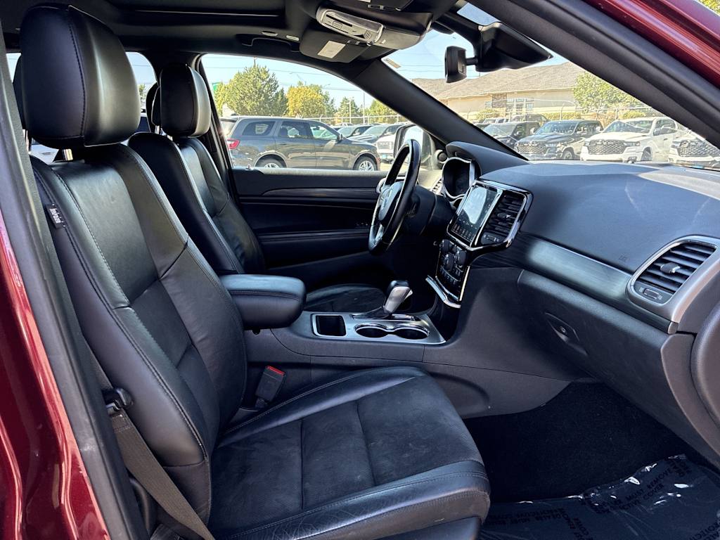 Thumbnail: 2020 Jeep Grand Cherokee - 10