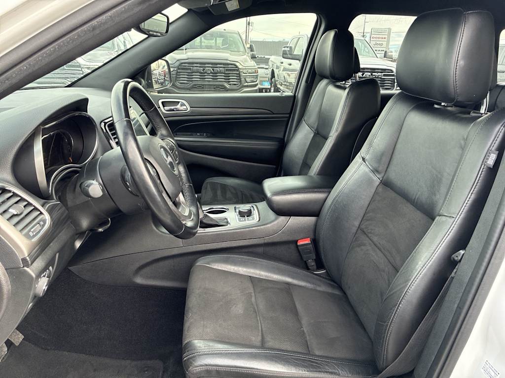 Thumbnail: 2022 Jeep Grand Cherokee - 9