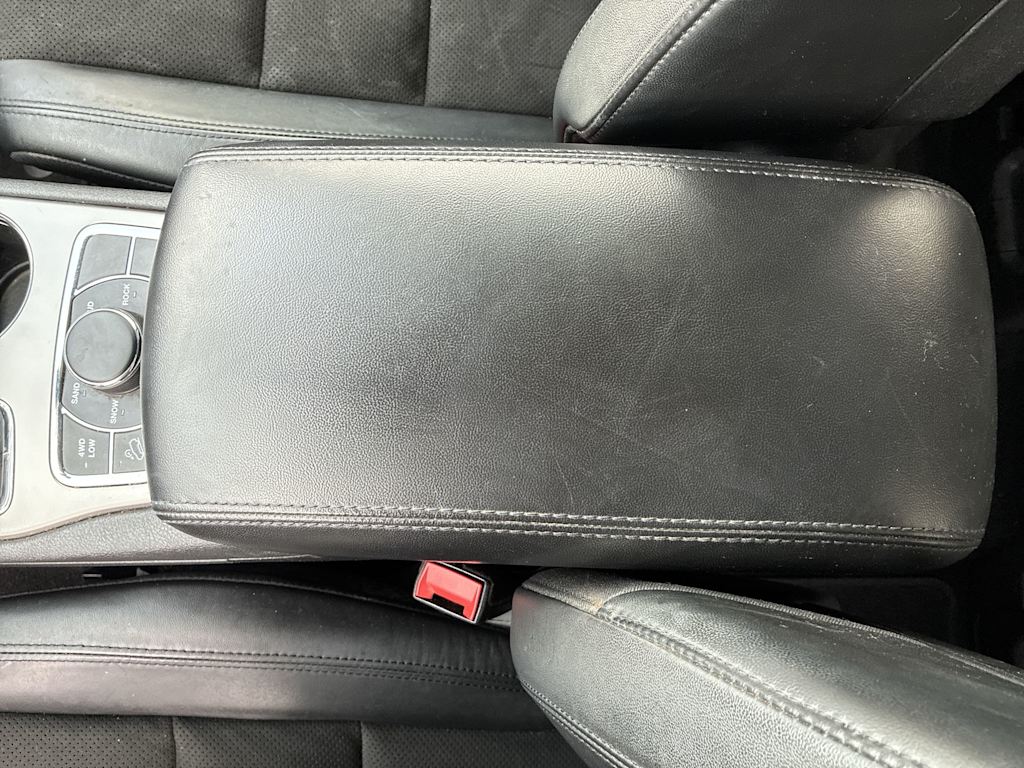 Thumbnail: 2022 Jeep Grand Cherokee - 24