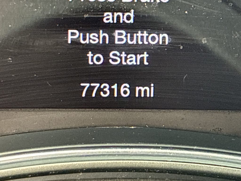 Thumbnail: 2022 Jeep Grand Cherokee - 14