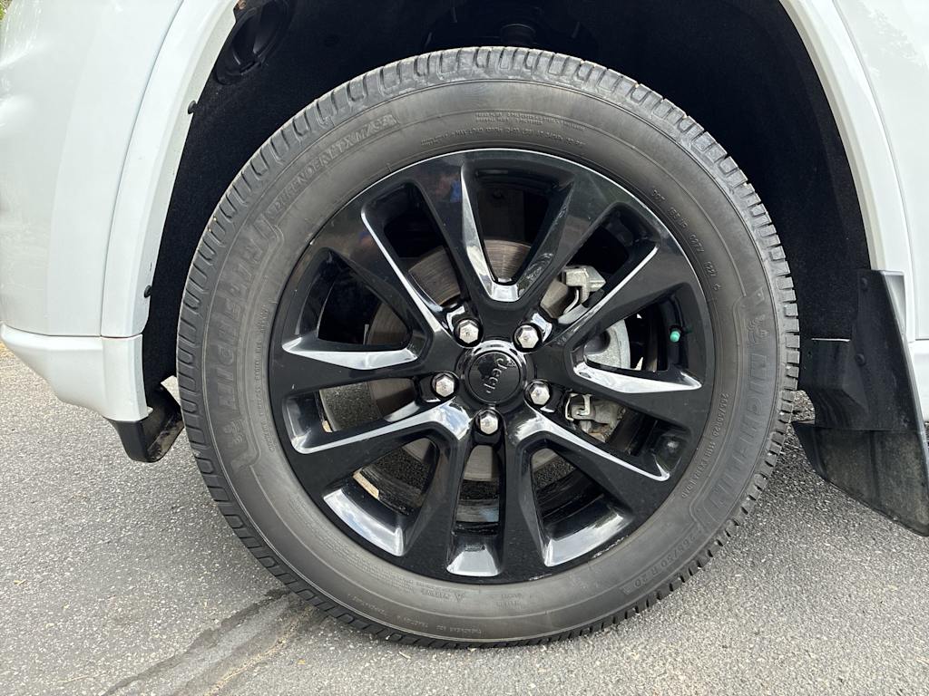 Thumbnail: 2020 Jeep Grand Cherokee - 7