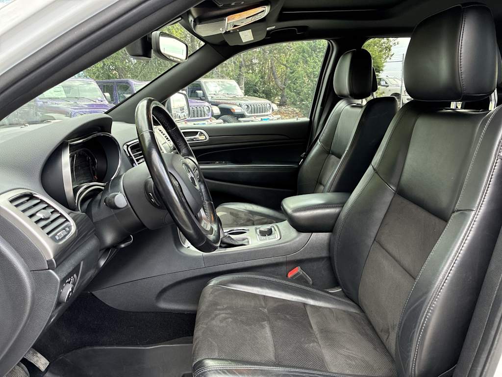 Thumbnail: 2020 Jeep Grand Cherokee - 9