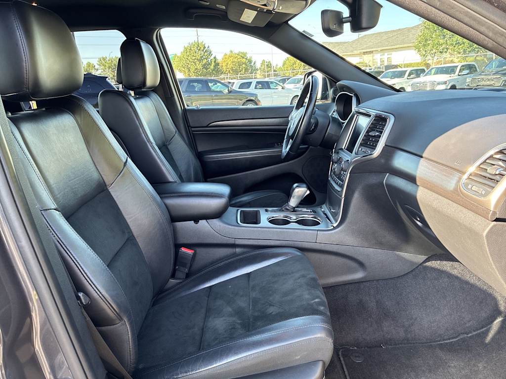 Thumbnail: 2018 Jeep Grand Cherokee - 10