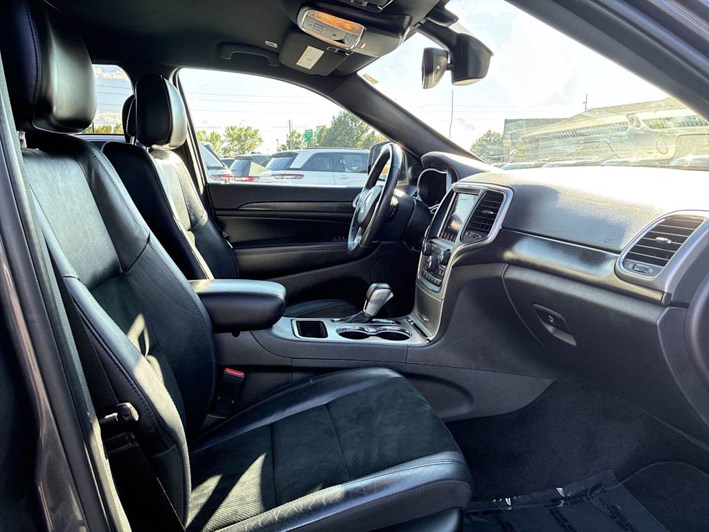 Thumbnail: 2018 Jeep Grand Cherokee - 10