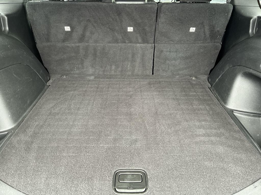 Thumbnail: 2022 Jeep Grand Cherokee - 14