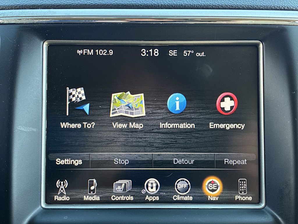 Thumbnail: 2014 Jeep Grand Cherokee - 23