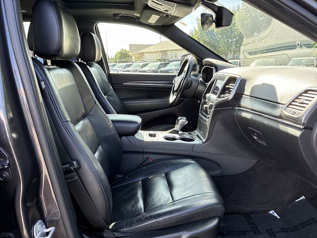 Thumbnail: 2018 Jeep Grand Cherokee - 10