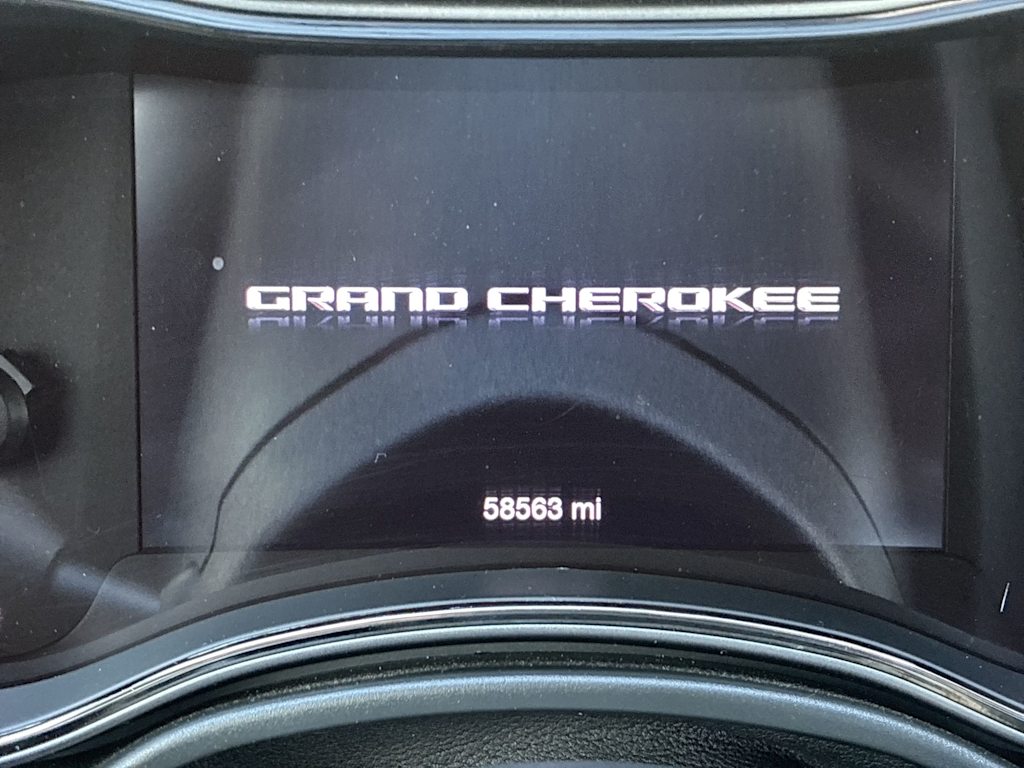 Thumbnail: 2020 Jeep Grand Cherokee - 12