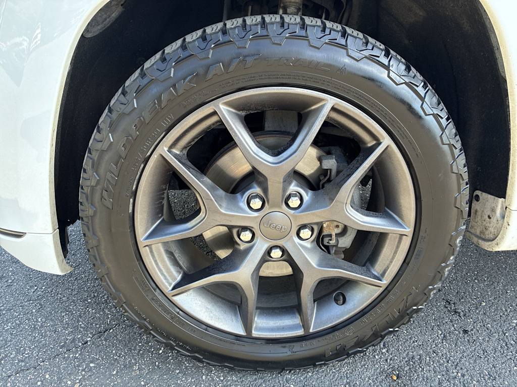 Thumbnail: 2020 Jeep Grand Cherokee - 7