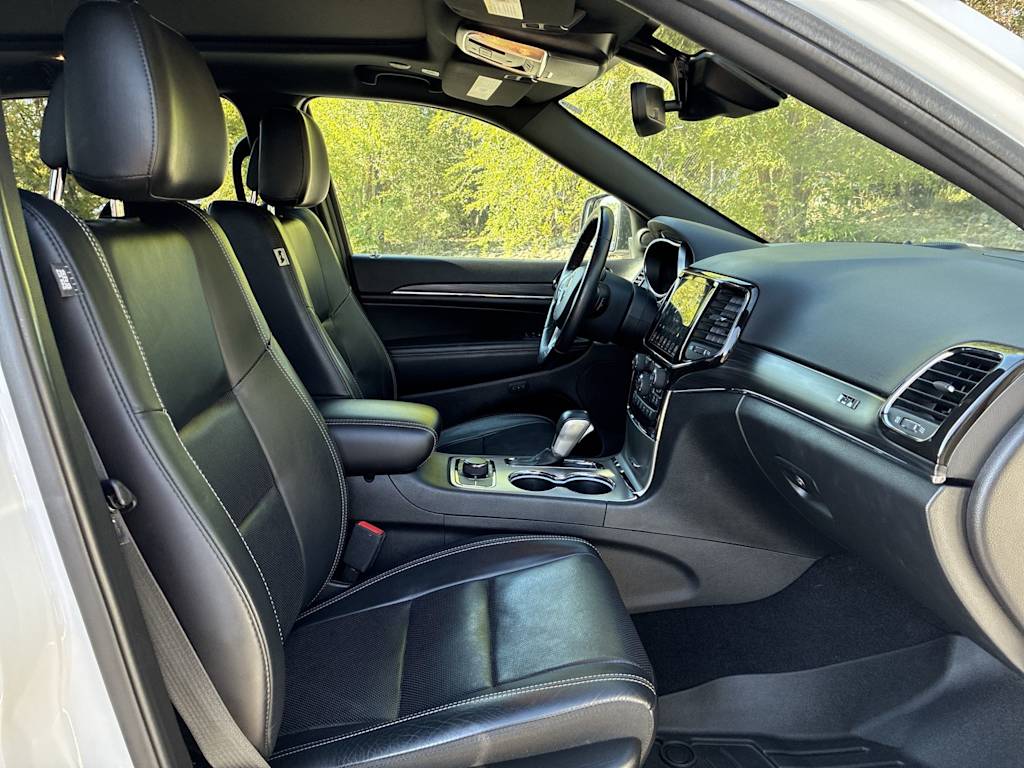 Thumbnail: 2021 Jeep Grand Cherokee - 10