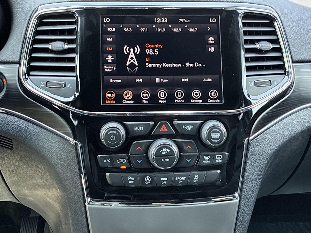 Thumbnail: 2020 Jeep Grand Cherokee - 18