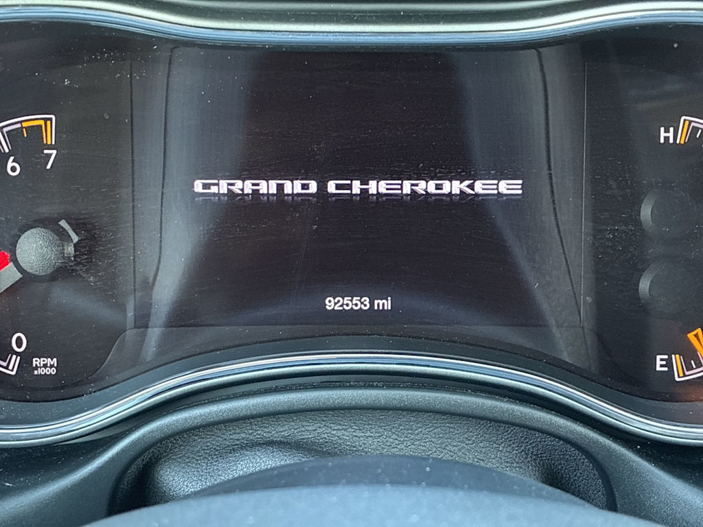 Thumbnail: 2020 Jeep Grand Cherokee - 11