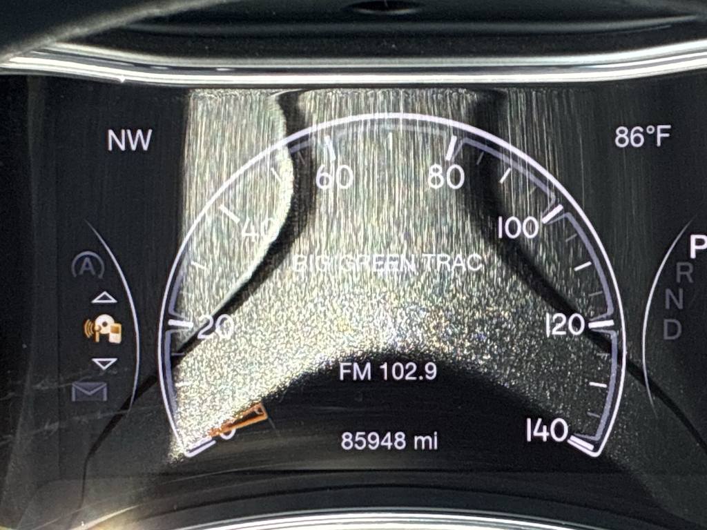 Thumbnail: 2018 Jeep Grand Cherokee - 11