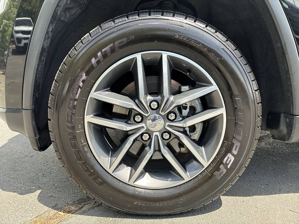 Thumbnail: 2018 Jeep Grand Cherokee - 7