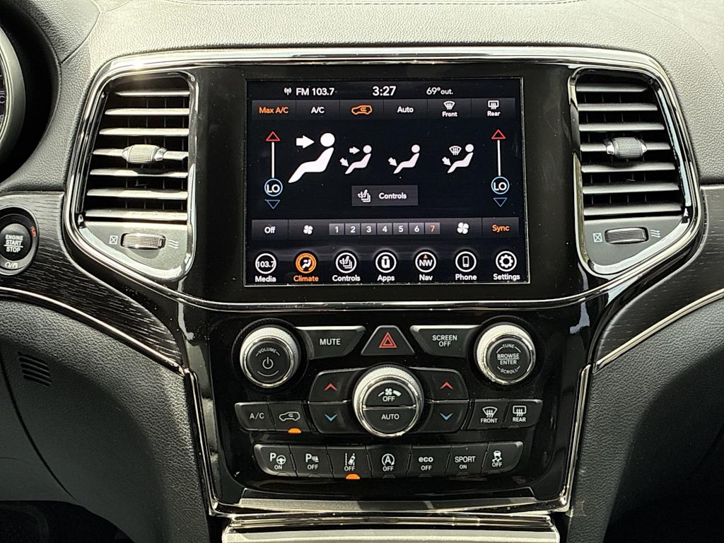 Thumbnail: 2021 Jeep Grand Cherokee - 22