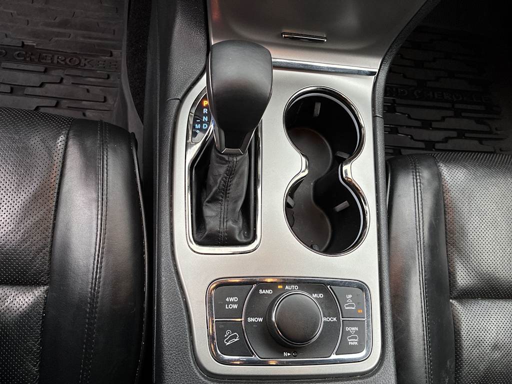 Thumbnail: 2018 Jeep Grand Cherokee - 12