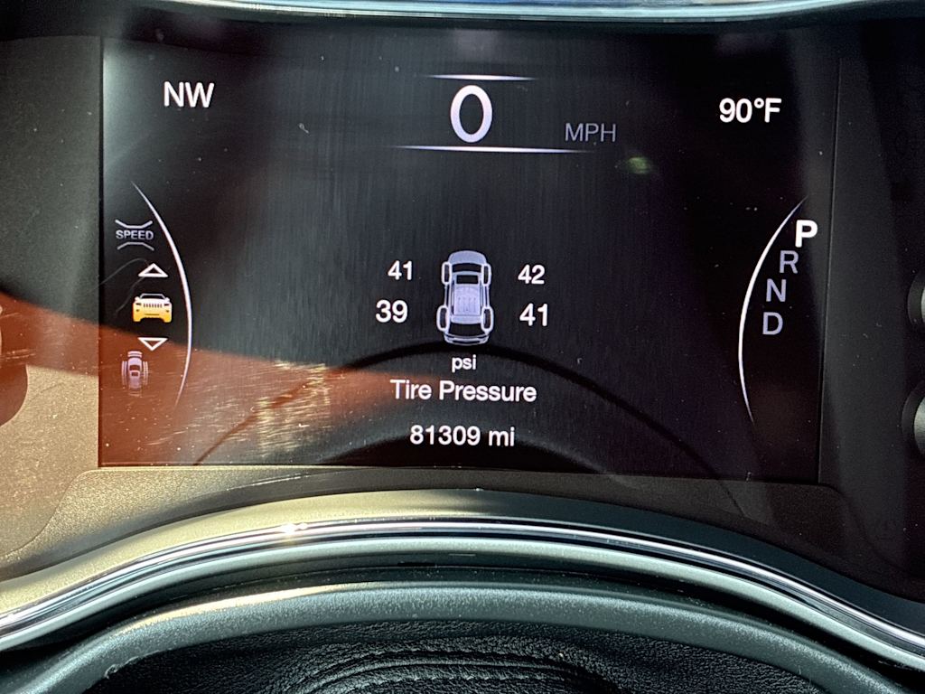 Thumbnail: 2020 Jeep Grand Cherokee - 15