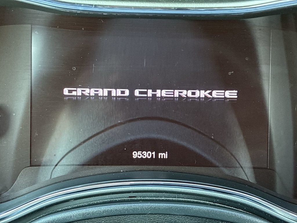 Thumbnail: 2020 Jeep Grand Cherokee - 11