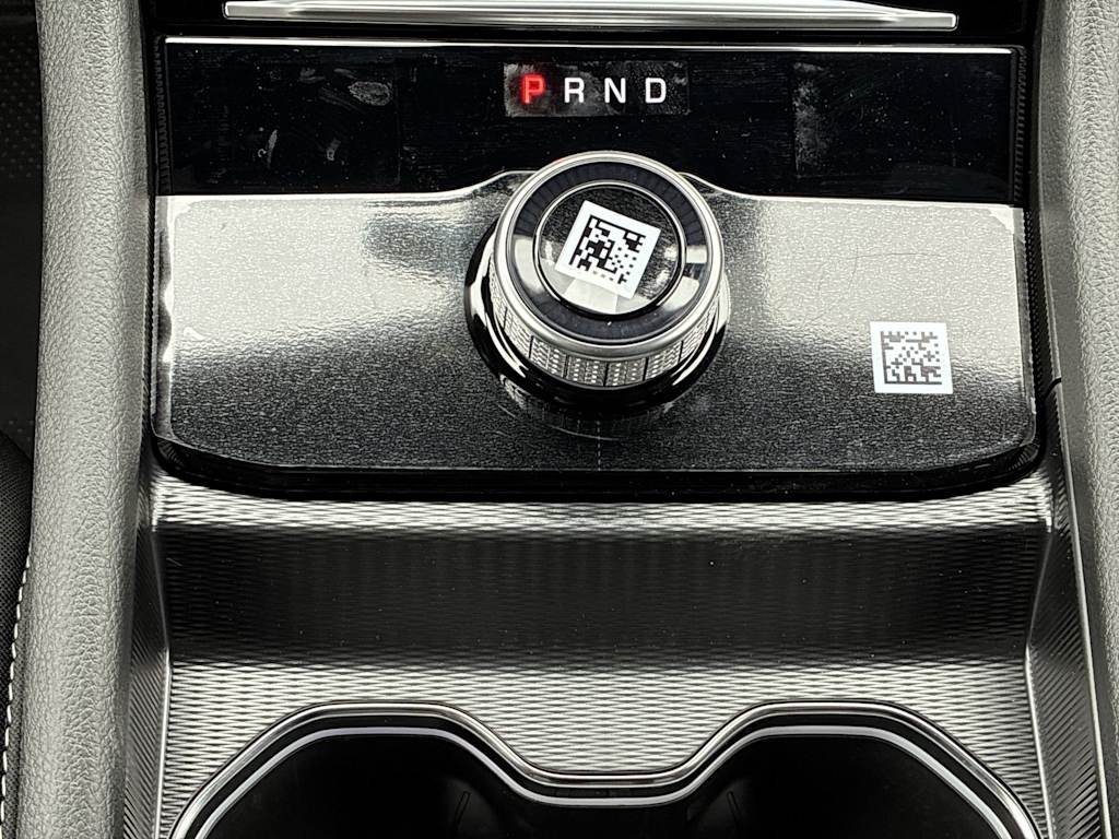 Thumbnail: 2026 Jeep Grand Cherokee - 23