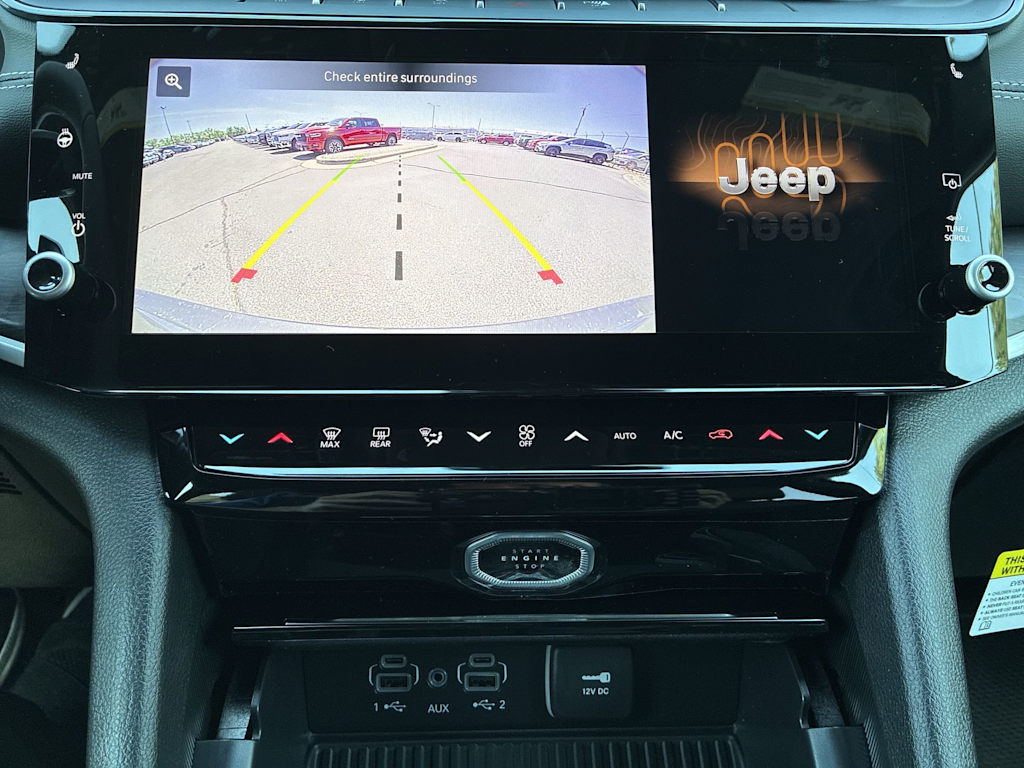 Thumbnail: 2026 Jeep Grand Cherokee - 26