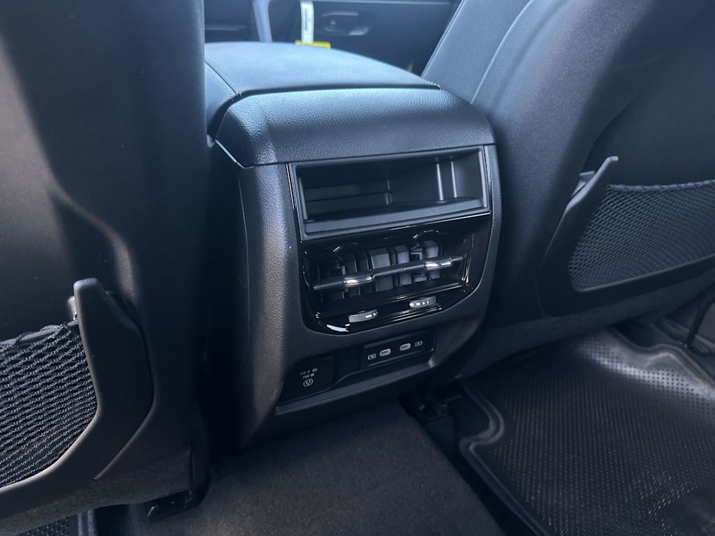 Thumbnail: 2026 Jeep Grand Cherokee - 23