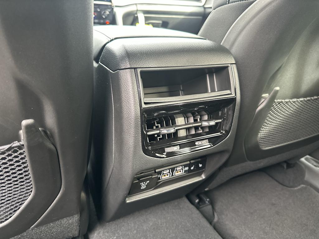 Thumbnail: 2025 Jeep Grand Cherokee - 24