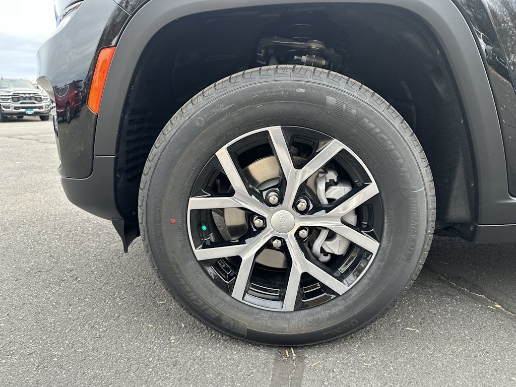 Thumbnail: 2025 Jeep Grand Cherokee - 6