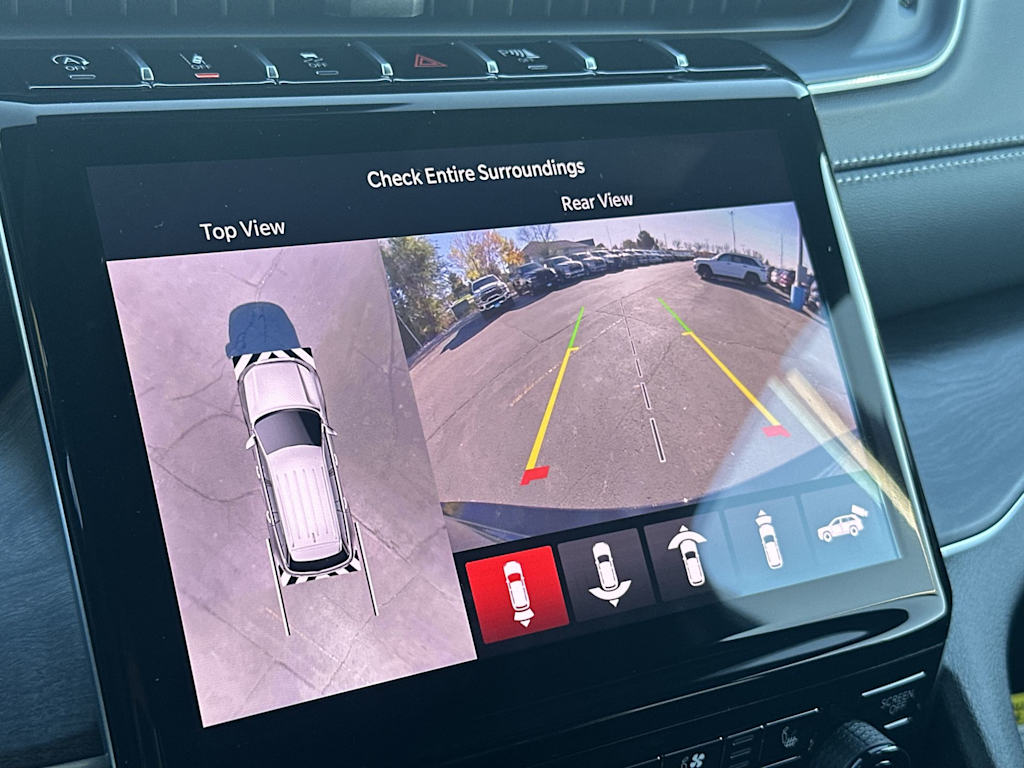 Thumbnail: 2025 Jeep Grand Cherokee - 24