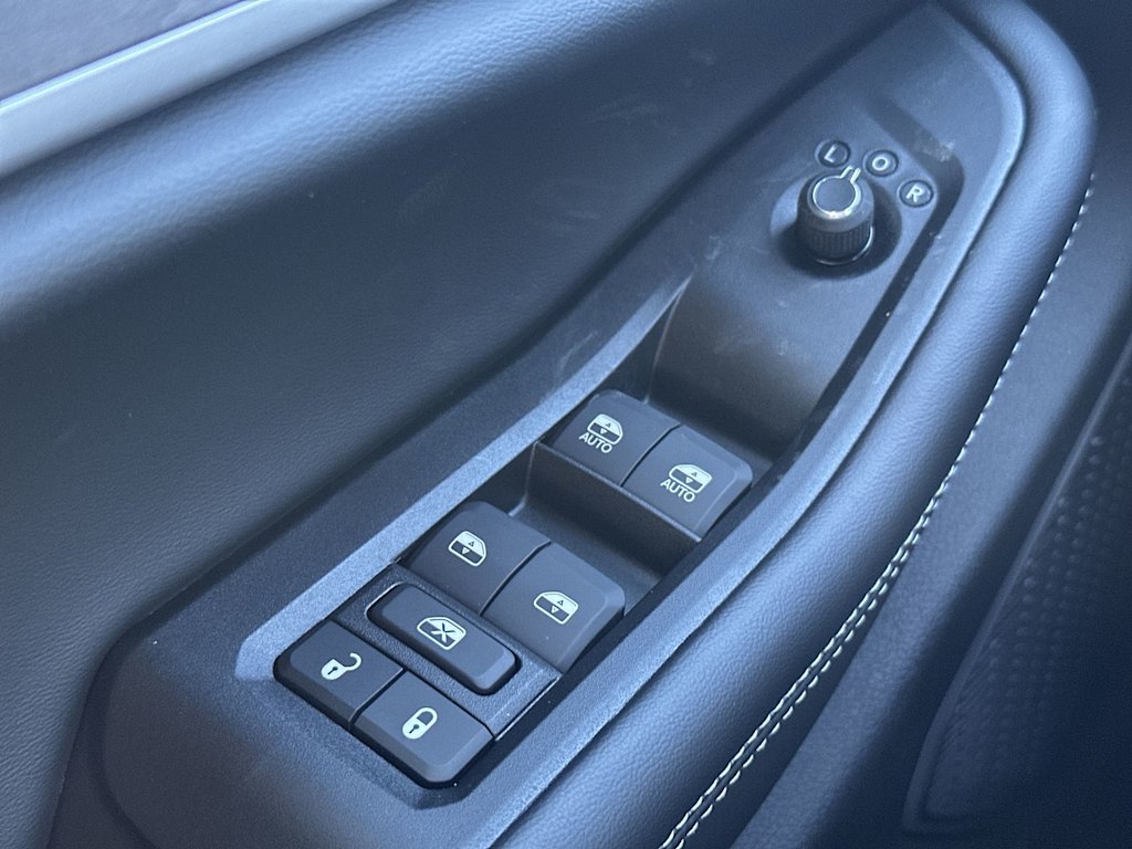 Thumbnail: 2025 Jeep Grand Cherokee - 20